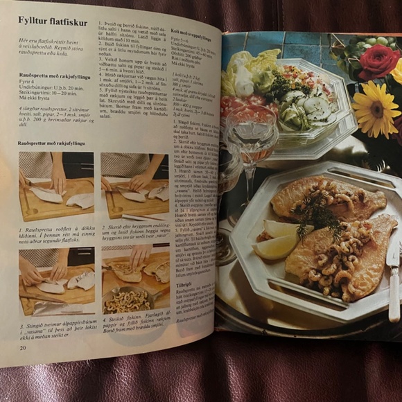 Icelandic Language Recipe Book / Fiskur og skelfiskur - Fish & shellfish - Picture 2 of 5
